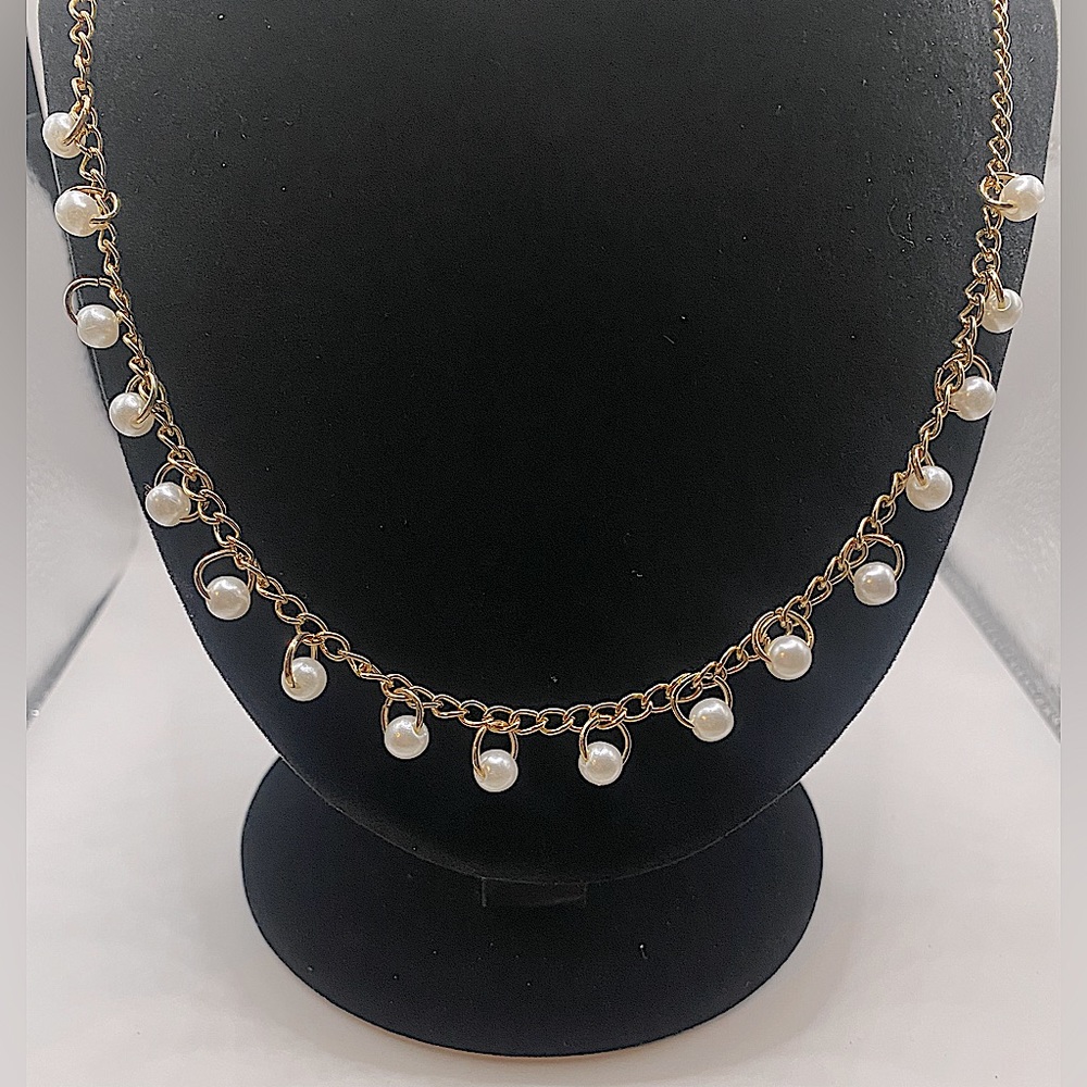 ⚪️Pearled⚪️ chain necklace
